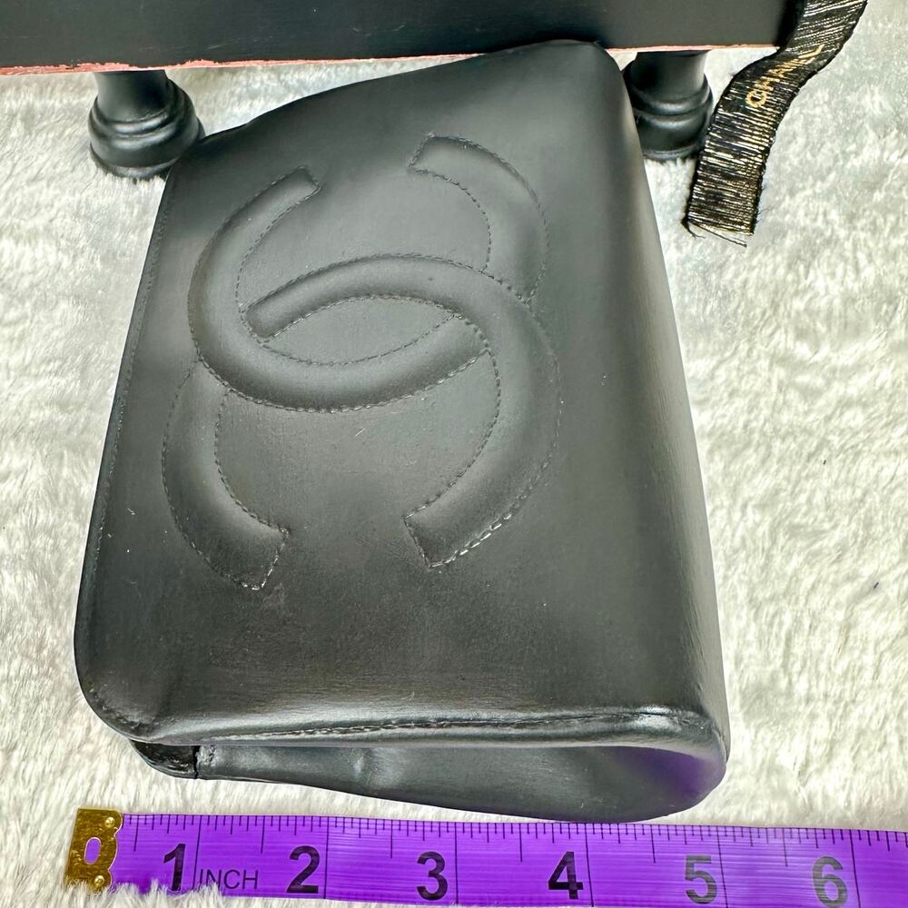 CHANEL black matte leather VINTAGE crossbody cosmetic bag with chain NICE GIFT! - Picture 14 of 16